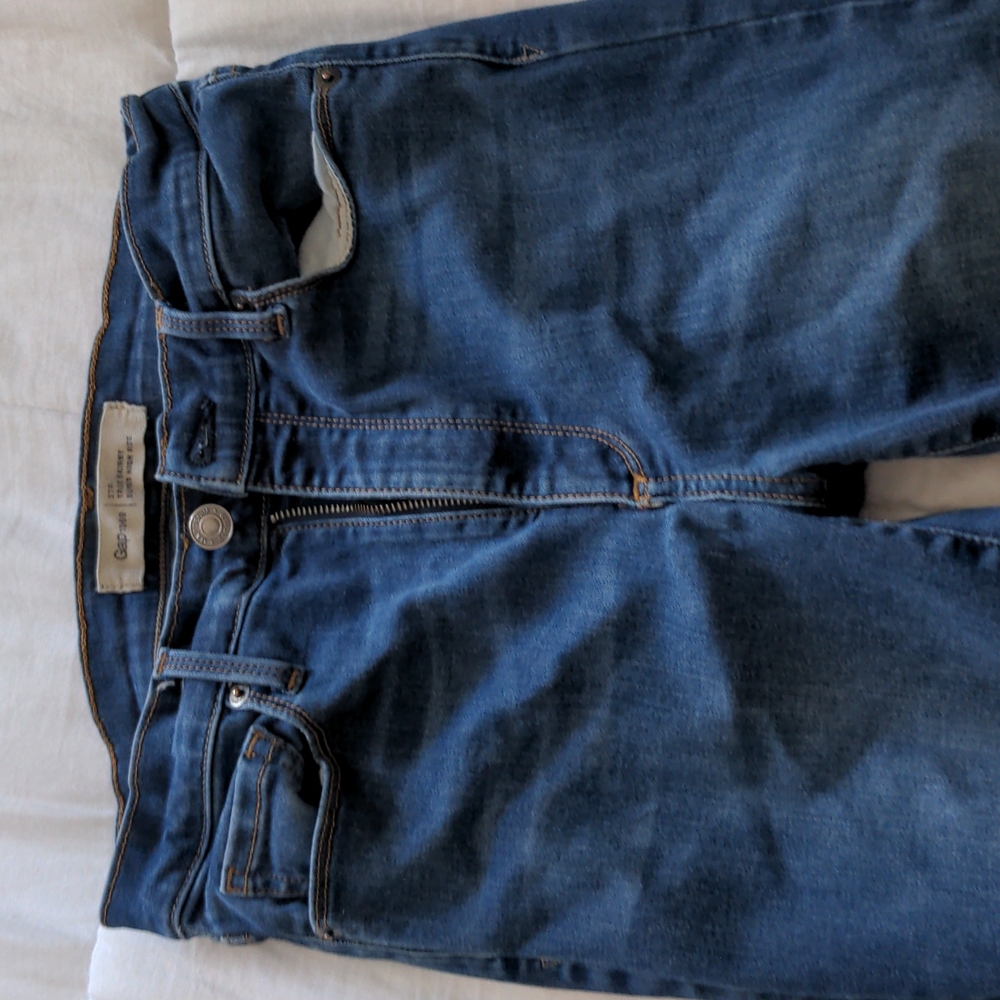 Gap True Skinny Super High Rise Jeans- EUC